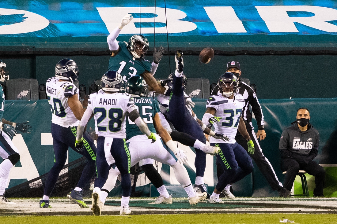 Nov 30, 2020; Philadelphia, Pennsylvania, USA; Philadelphia Eagles tight end Richard Rodgers (85) catches a touchdown pass during the fourth quarter against the Seattle Seahawks at Lincoln Financial Field. Mandatory Credit: Bill Streicher-USA TODAY Sports