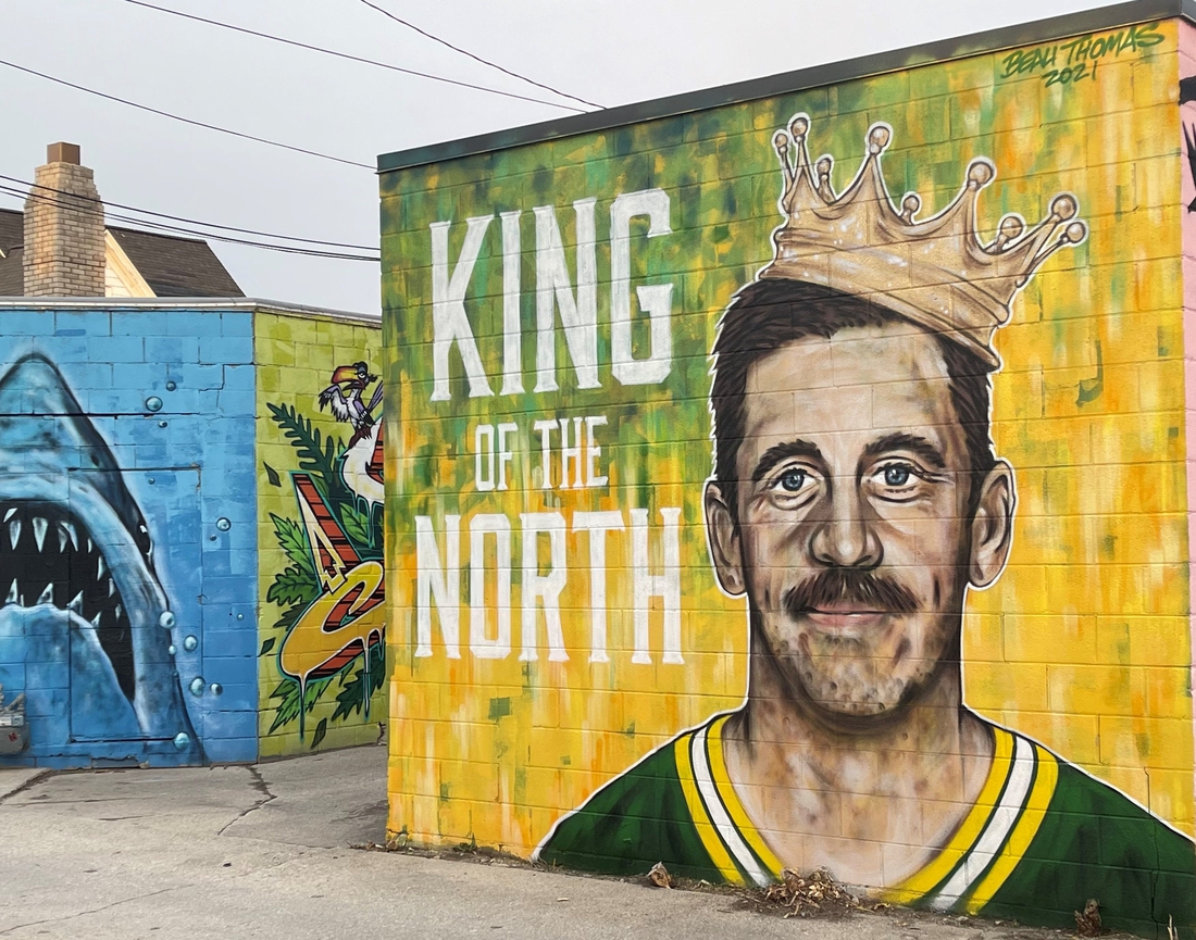 A new mural of Green Bay Packers quarterback Aaron Rodgers by artist Beau Thomas can be found in the alley in the 300 block of South Broadway in Green Bay.Rodgersmural