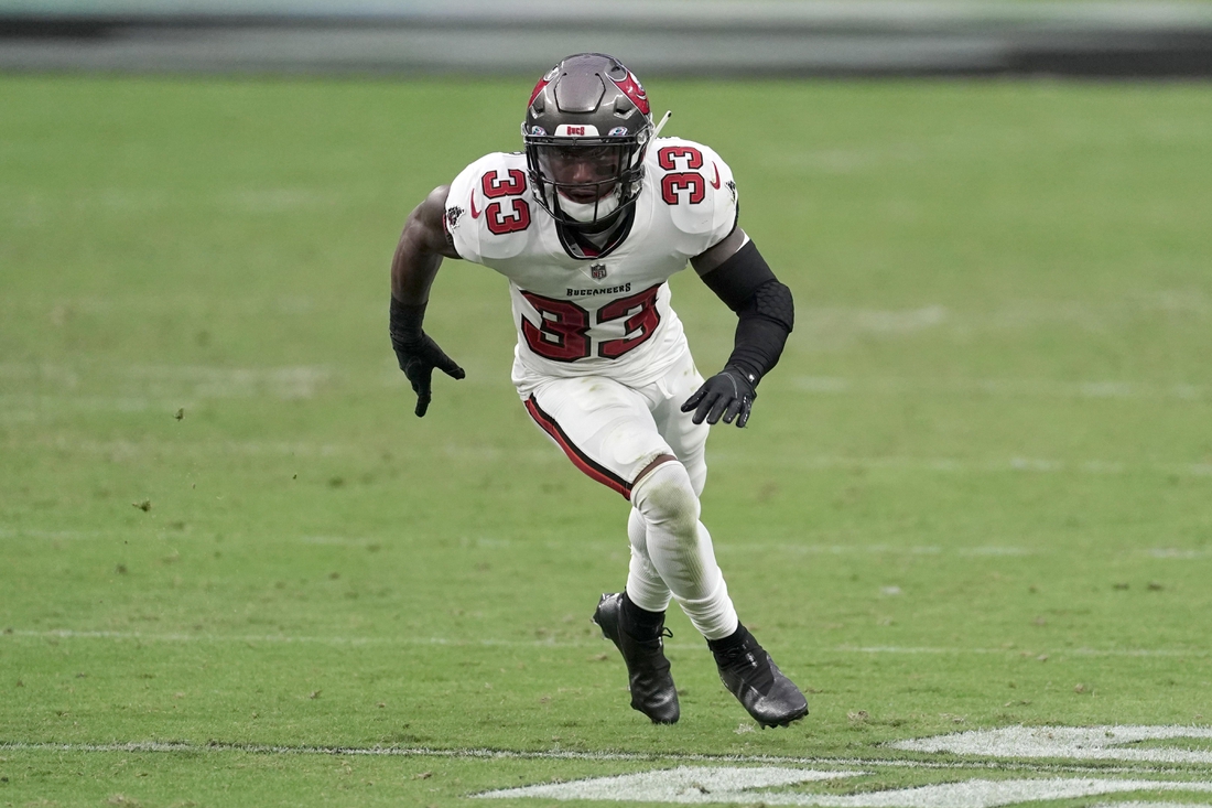 Oct 25, 2020; Paradise, Nevada, USA; Tampa Bay Buccaneers free safety Jordan Whitehead (33) during the game against the Las Vegas Raiders at Allegiant Stadium. The Buccaneers defeated the Raiders 45-20. Mandatory Credit: Kirby Lee-USA TODAY Sports