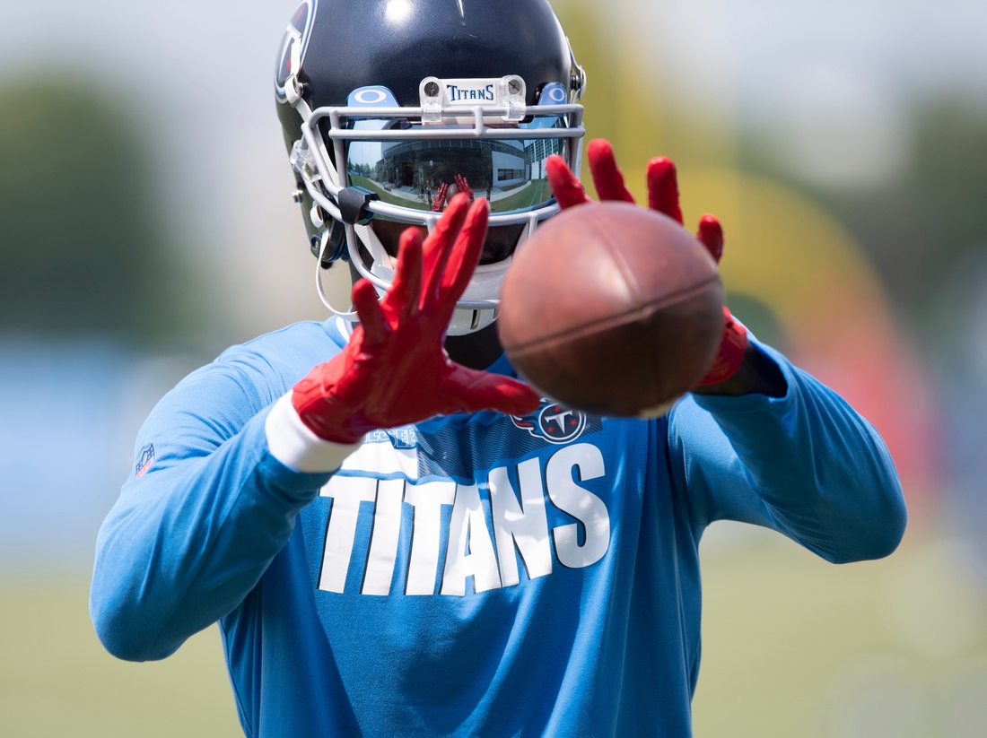Tennessee Titans wide receiver Julio Jones (2) pulls in a catch off of the Jugs machine after a training camp practice at Saint Thomas Sports Park Thursday, July 29, 2021 in Nashville, Tenn.Nas 0728 Titans Camp 027