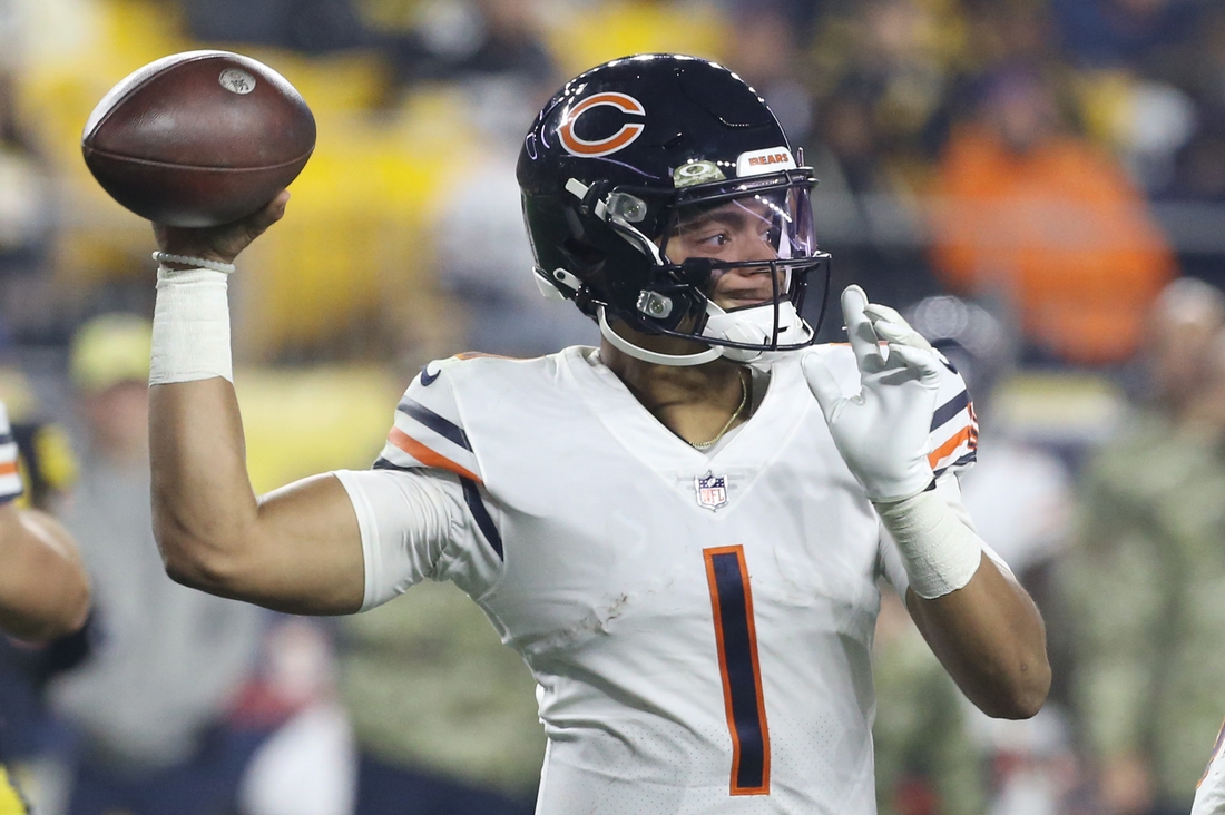 Nov 8, 2021; Pittsburgh, Pennsylvania, USA;  Chicago Bears quarterback Justin Fields (1) passes against the Pittsburgh Steelers during the third quarter at Heinz Field. Mandatory Credit: Charles LeClaire-USA TODAY Sports