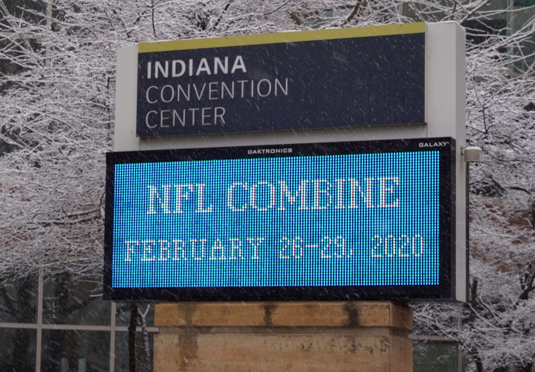 Feb 26, 2020; Indianapolis, Indiana, USA; General view of snow outside of the Indiana Convention Center during the NFL Scouting Combine. Mandatory Credit: Kirby Lee-USA TODAY Sports