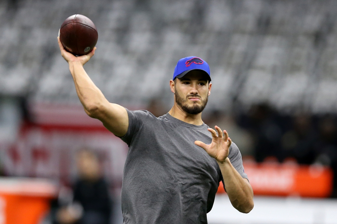 Nov 25, 2021; New Orleans, Louisiana, USA; Buffalo Bills quarterback Mitchell Trubisky (10) warms up before the game against the New Orleans Saints at the Caesars Superdome. Mandatory Credit: Chuck Cook-USA TODAY Sports