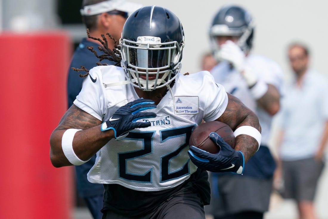 Tennessee Titans running back Derrick Henry (22) races up the field during practice at Saint Thomas Sports Park Tuesday, June 14, 2022, in Nashville, Tenn.

Nas Titans Mini Camp 032