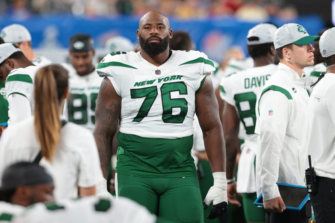 Aug 14, 2021; East Rutherford, New Jersey, USA; New York Jets offensive tackle George Fant (76) during the second half against the New York Giants at MetLife Stadium. Mandatory Credit: Vincent Carchietta-USA TODAY Sports