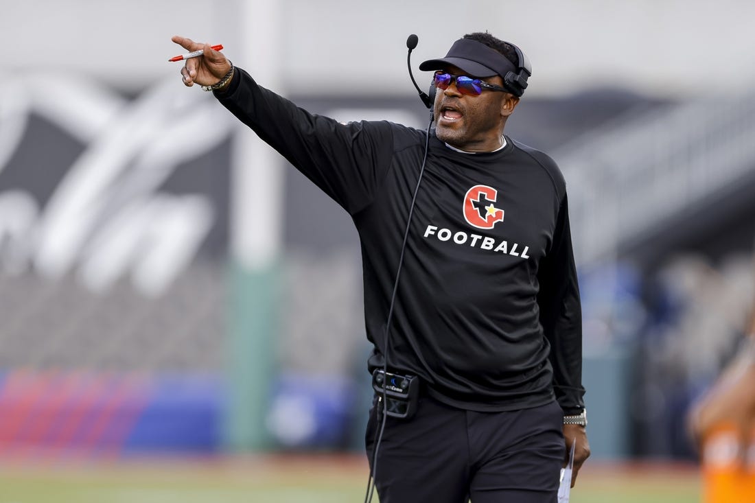 Apr 30, 2022; Birmingham, AL, USA; Houston Gamblers head coach Kevin Sumlin argues with the referees during the first half at Protective Stadium. Mandatory Credit: Vasha Hunt-USA TODAY Sports