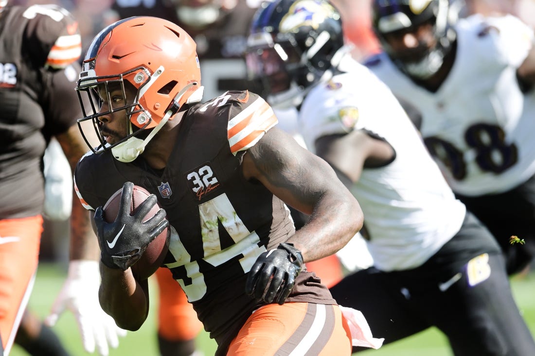 Oct 1, 2023; Cleveland, Ohio, USA; Cleveland Browns running back Jerome Ford (34) runs with the ball during the second half against the Baltimore Ravens at Cleveland Browns Stadium. Mandatory Credit: Ken Blaze-USA TODAY Sports